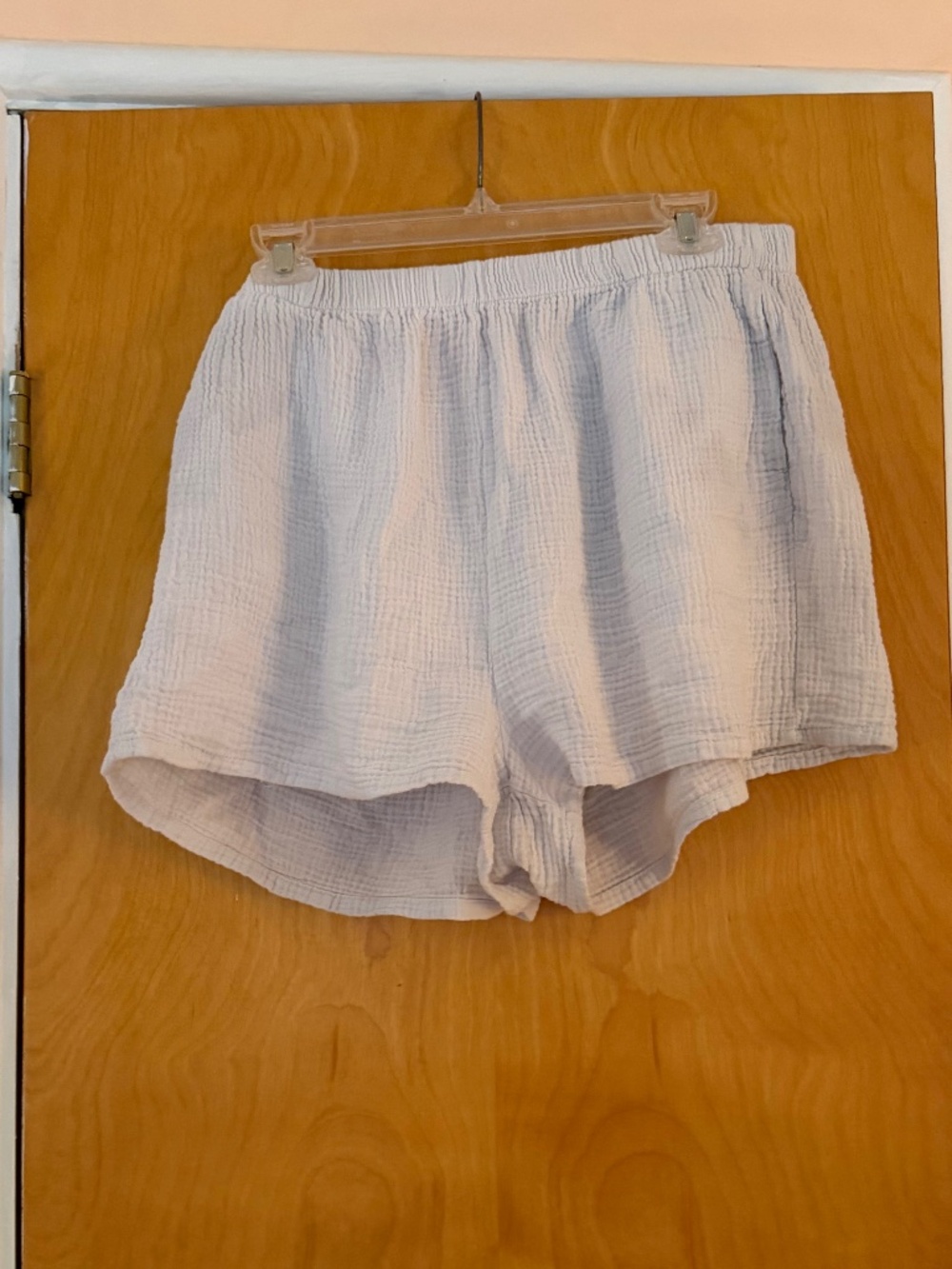 Altar'd State Off-White Pull-On Shorts, Size XL